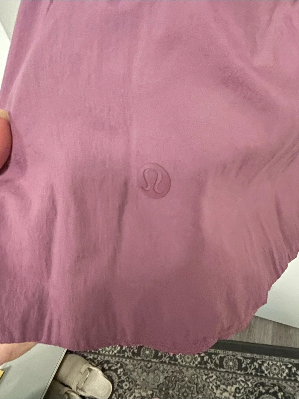 Lightweight Hooded Flowy Jacket in Mauve Lululemon - Picture 5 of 5